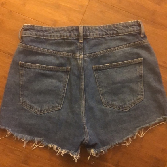 High Waisted Distressed Denim Shorts - Picture 2 of 3